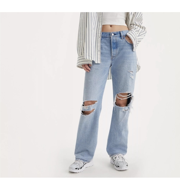 Levi's 501 90's Destroyed Jean - Picture 2 of 13